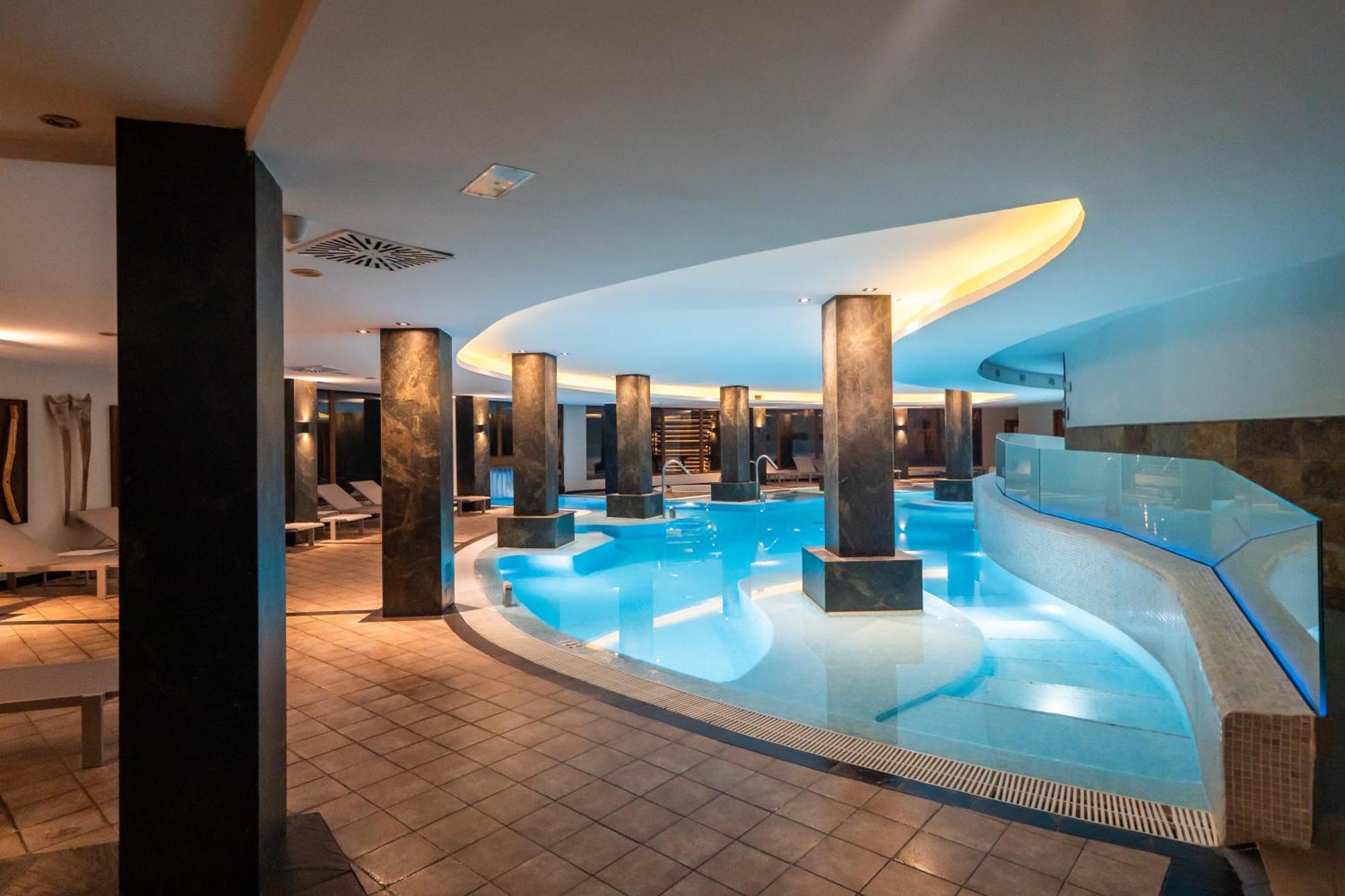 Gpro Valparaiso Palace & Spa Palma de Mallorca Exterior photo Spa